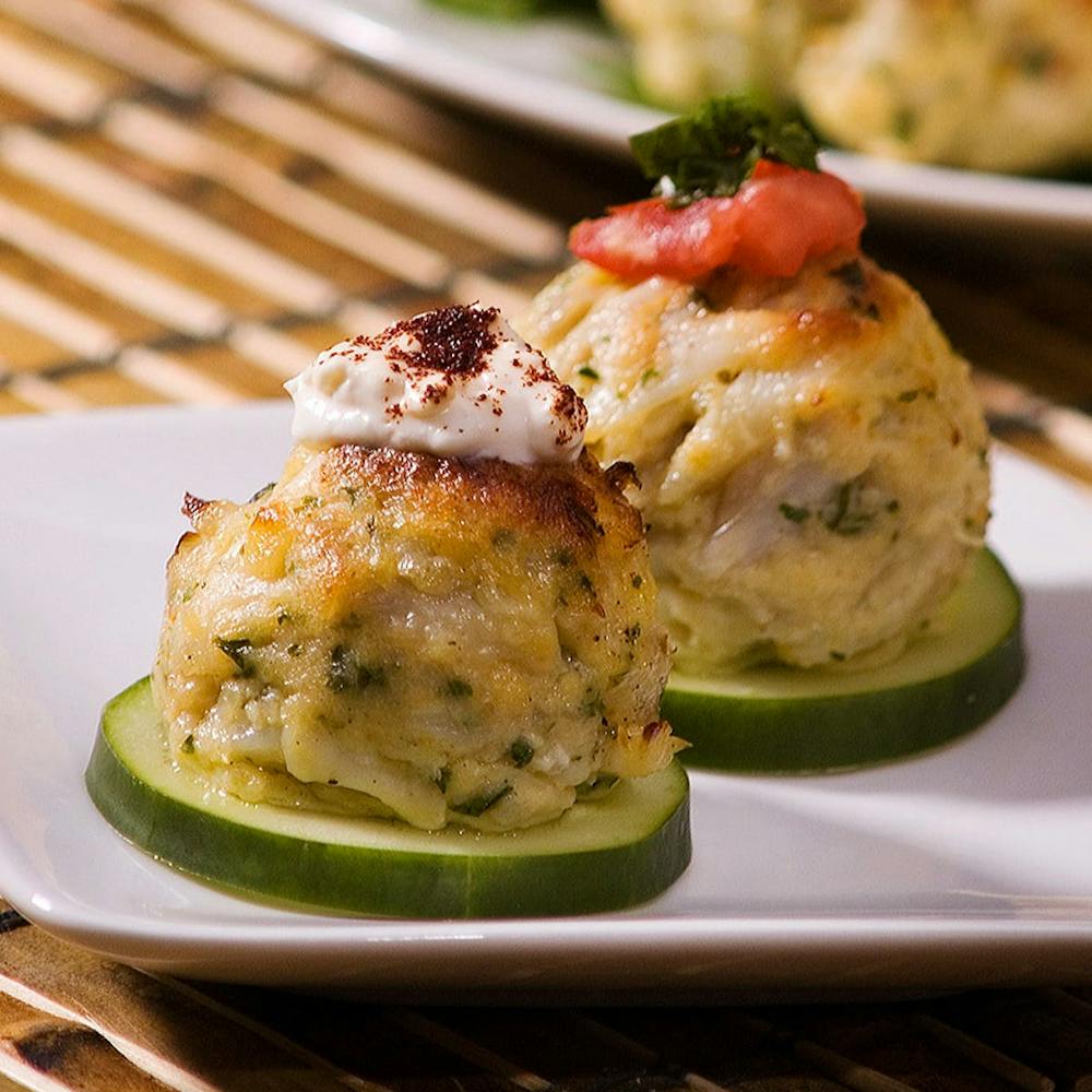 24-mini-crab-cake.abf7af97ea62a3d2a40497ec9829b14c