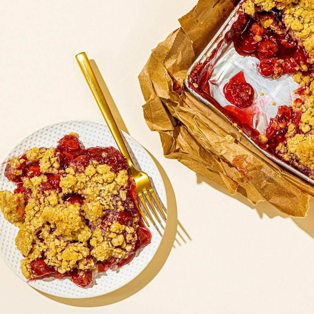 8-original-apple-pie-baked-in-a-paper-bag-ground-shipping-included.2e33da3d42244195fa479947aee87963