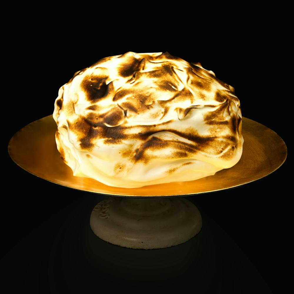Baked_Alaska_Cake_Black