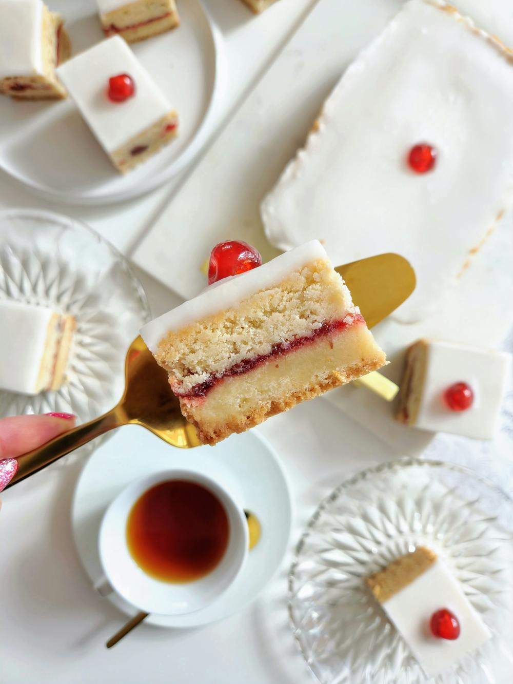 Cherry_Bakewell_Shortbread_MAIN_PAGE_PIC_