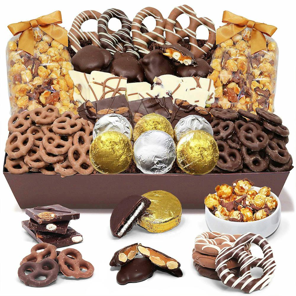 Chocolate-Covered-Snack-Tray