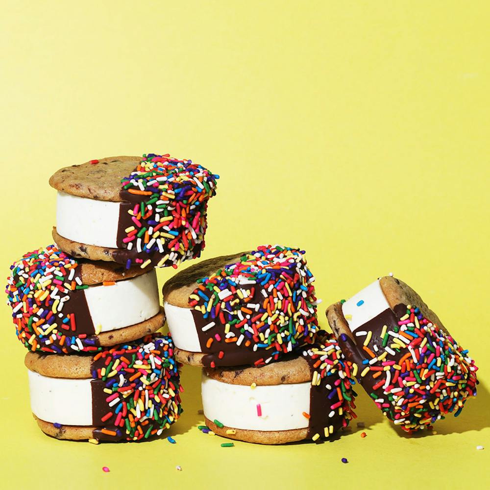 Daveys-Ice-Cream-Sandwiches-1-1
