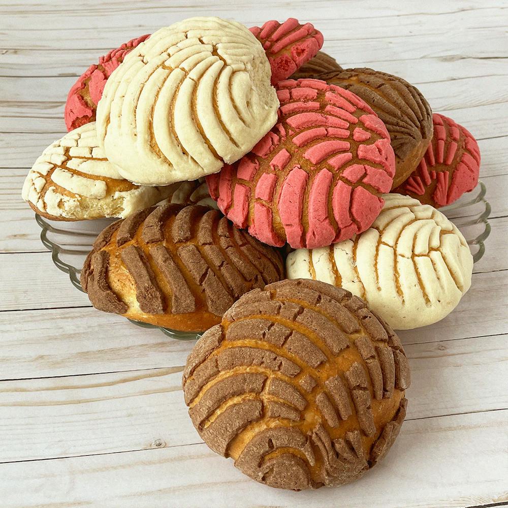 El-Bolilo-Bakery-Conchas-2