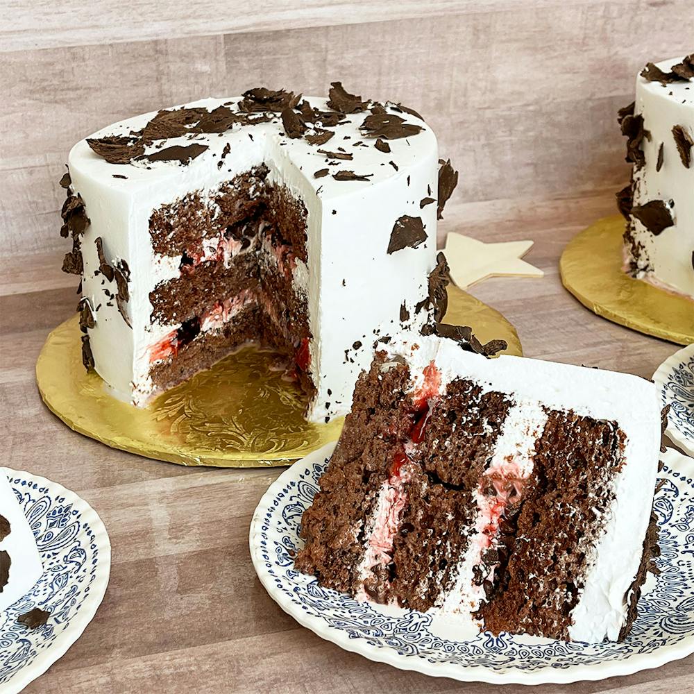El-Bolilo-Bakery-Raspberry-Chocolate-1