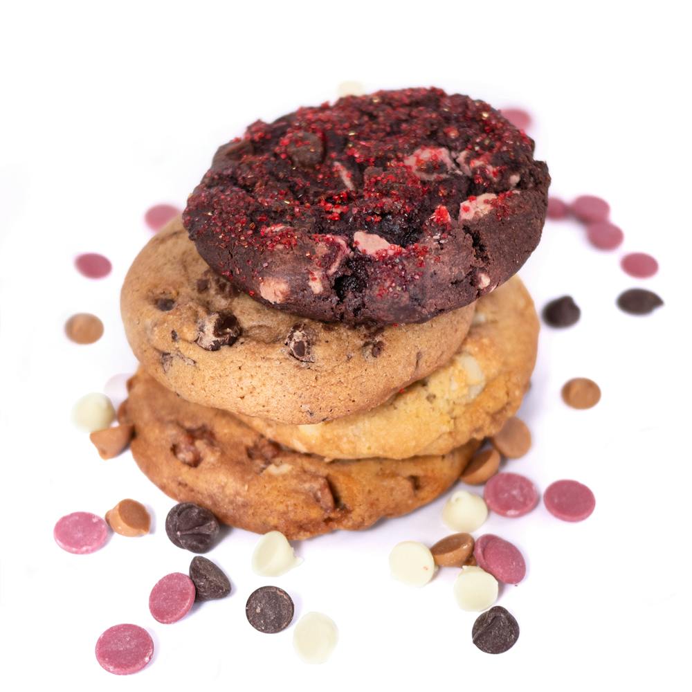 Famous-Cookies-Gourmet-Chocolate-Chip-Assortment_-1600x1600__1_