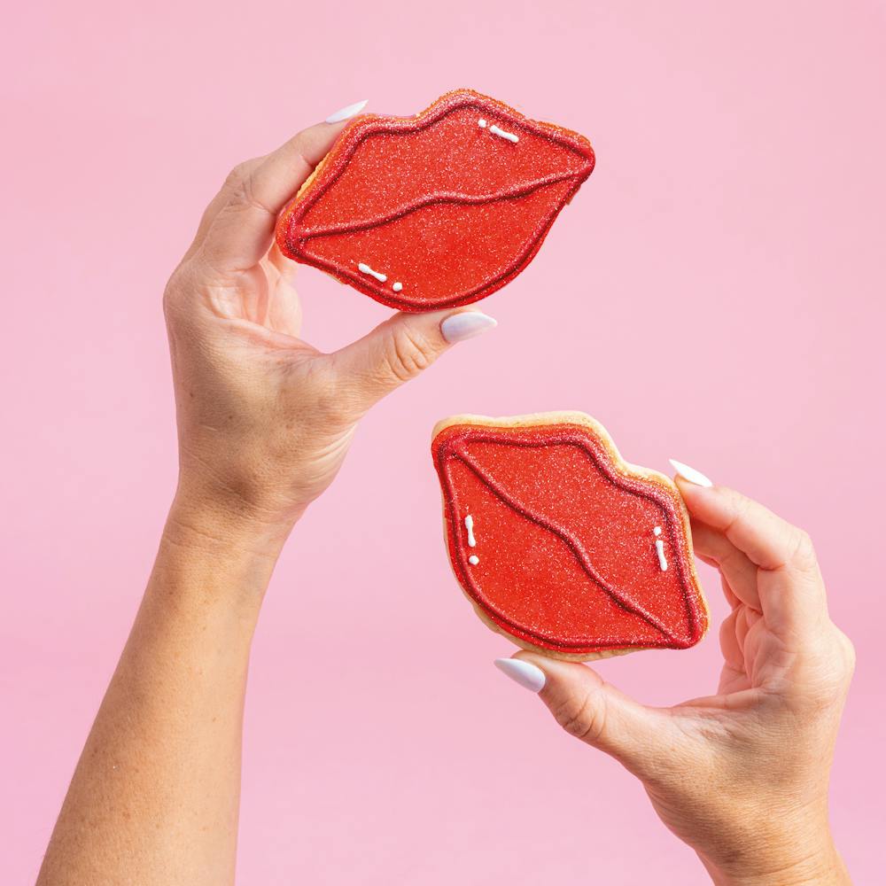 Glam_Kiss_Cookies_01