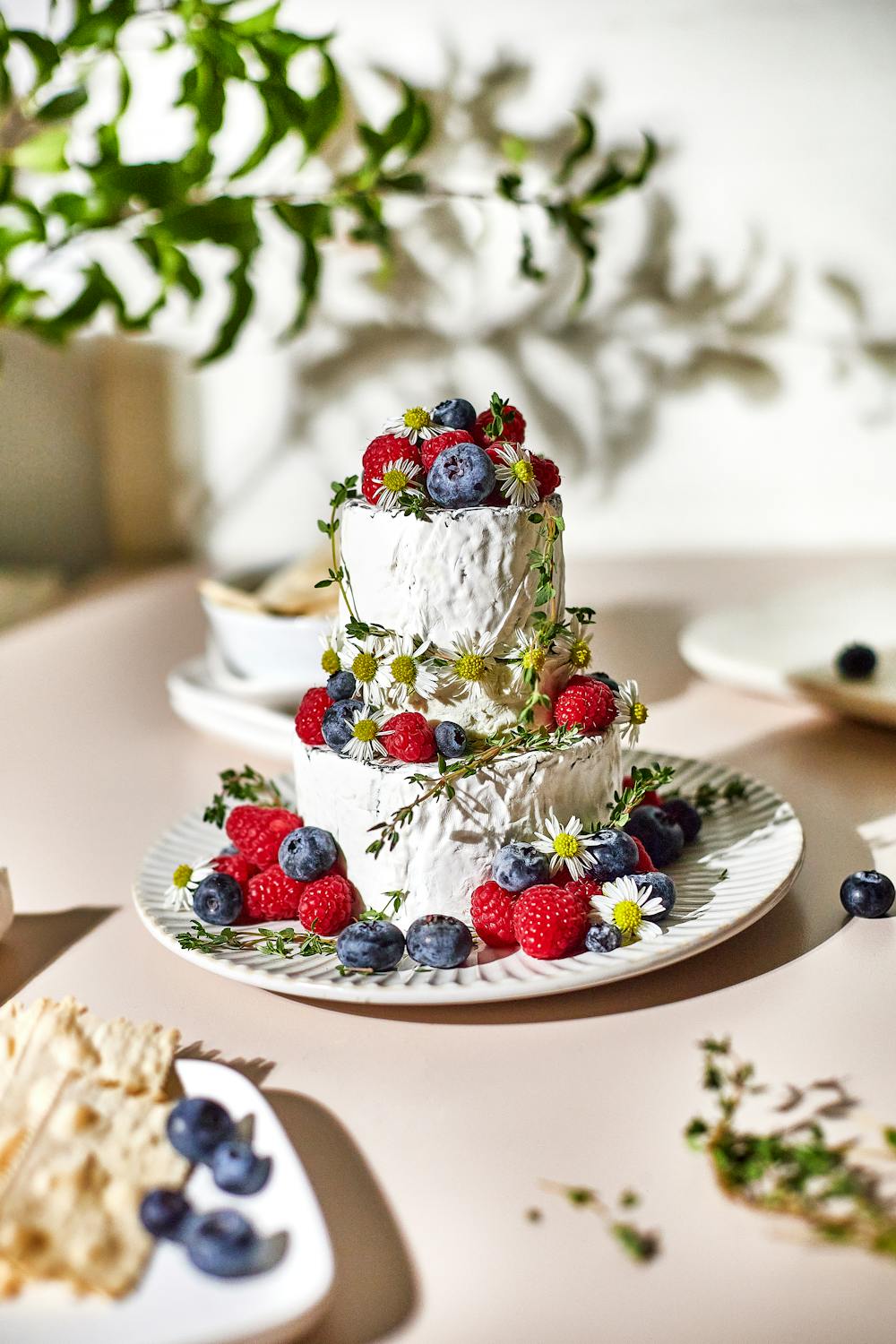 Goldbelly_Mini_Cake_greenery