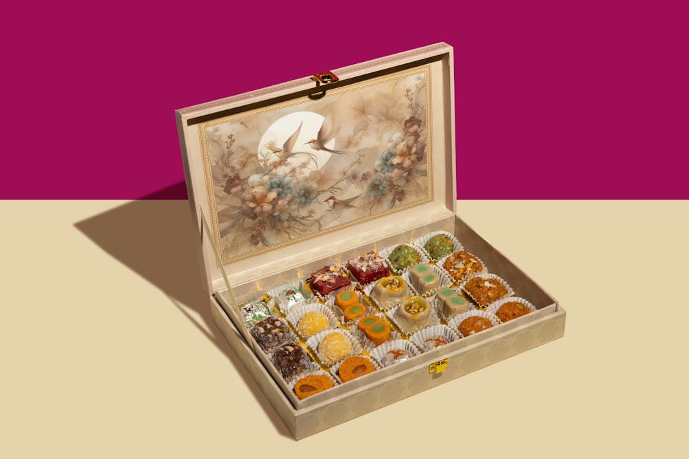 Hummingbird_Vatika_24pc_Sweets-2