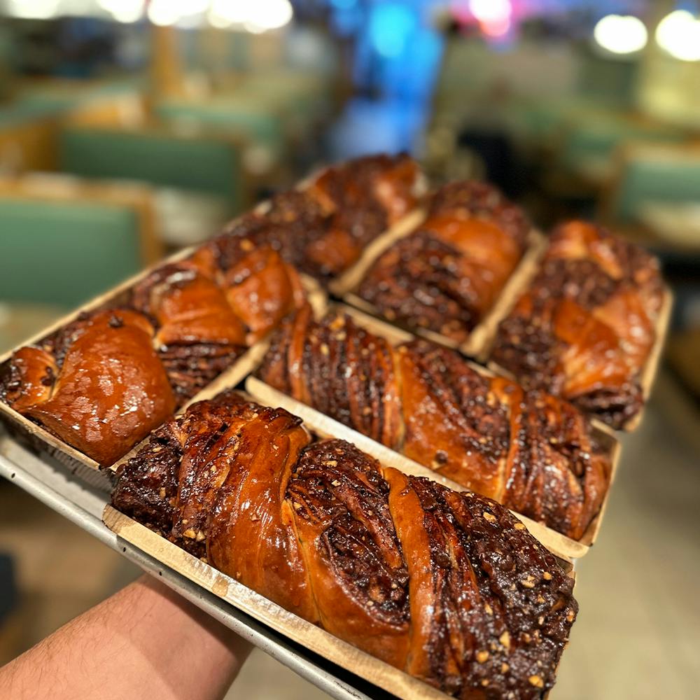 Liebman_s-Deli-Chocolate-Babka