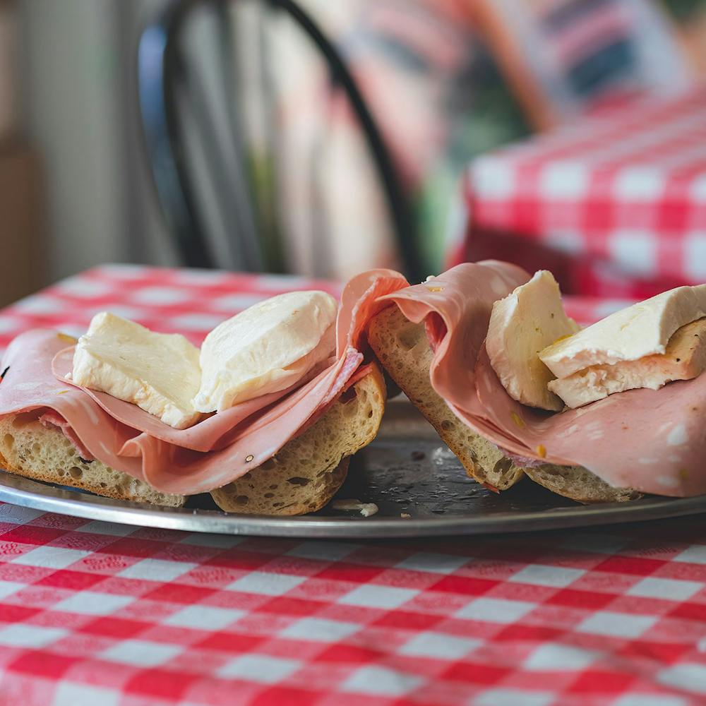 M-P-Biancamano-Mortadella-Salami-Fresh-Mutz-3
