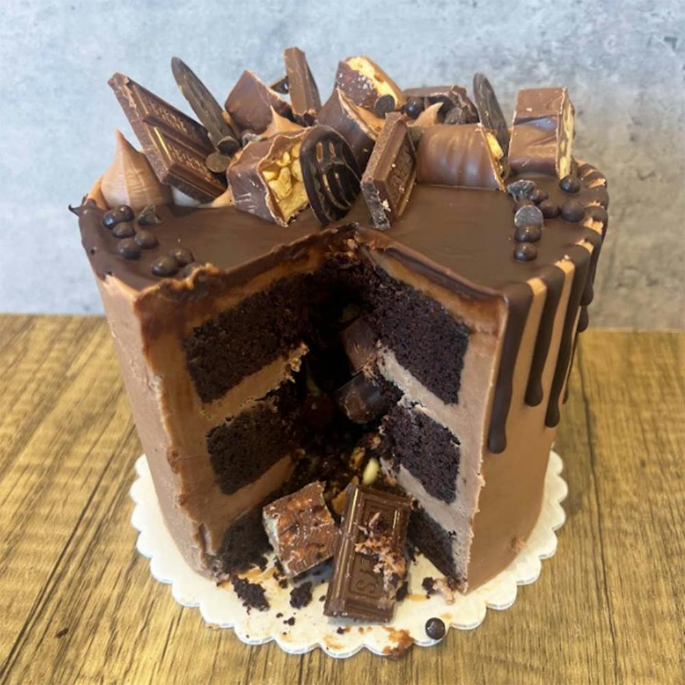 NadiaCakes-Loaded-Chocolate-Cake-4