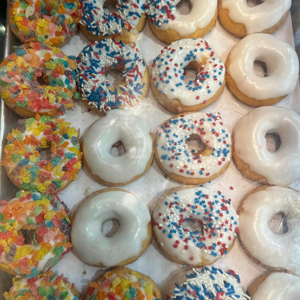The-Donut-Pub-GF-Donuts-3