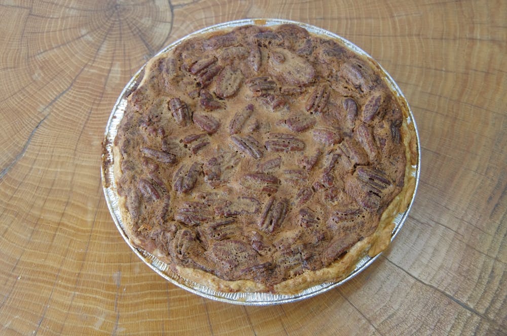 butterscotch-pecan-pie.6ea5f709661abe9054a683c857450320
