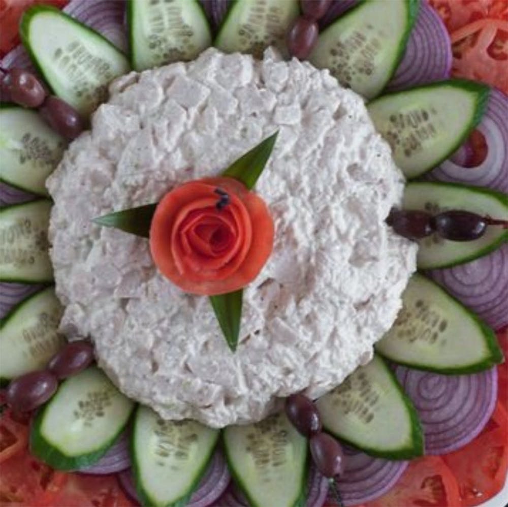 chicken-salad-1-2-lb.1a13e1ef4c3cb631bfe4457b158c28a6