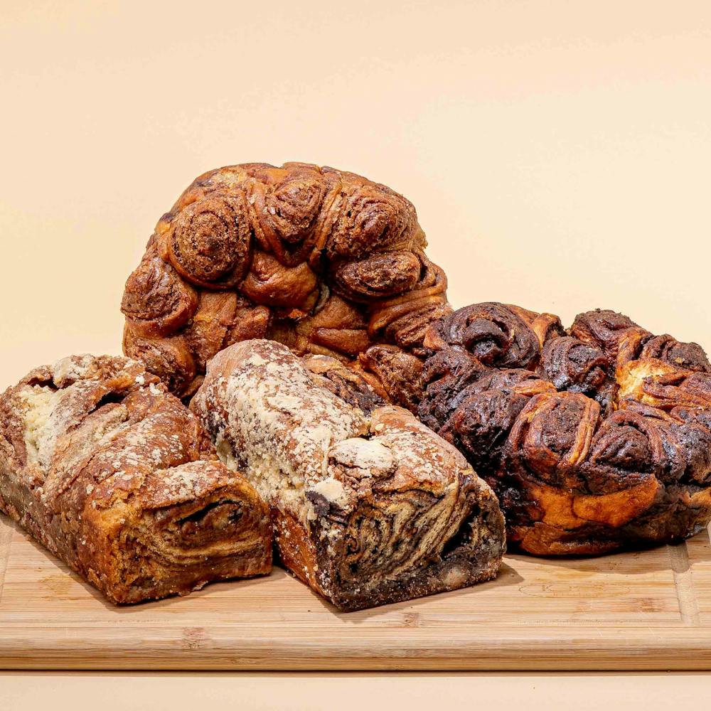 choose-your-own-babka-kosher-6-pack.a0fdbe84a07f8ef2d09935d4f0f687fb