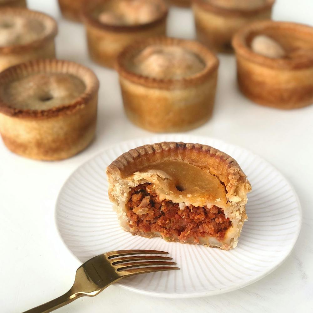 chourico-pies-12-pack.72b592ff5b1f9247d72a520c42e6f877