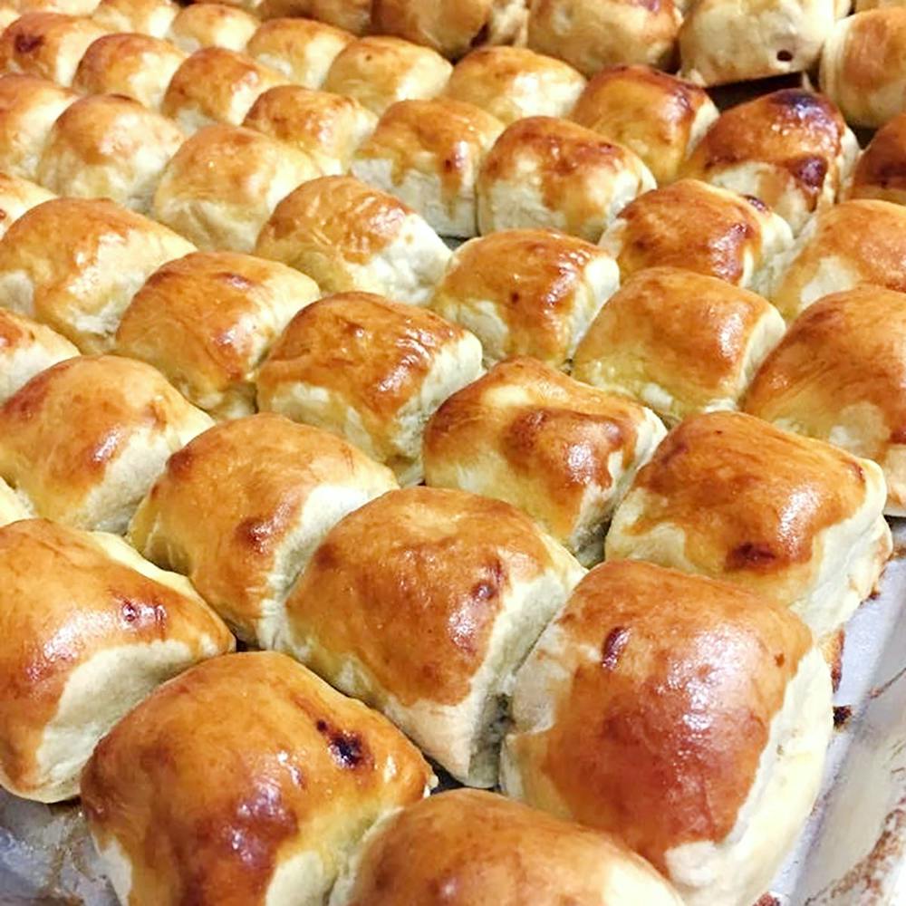 cocktail-knishes-2-dozen.84a8116a2a7b69f9937d6c30e698b0da