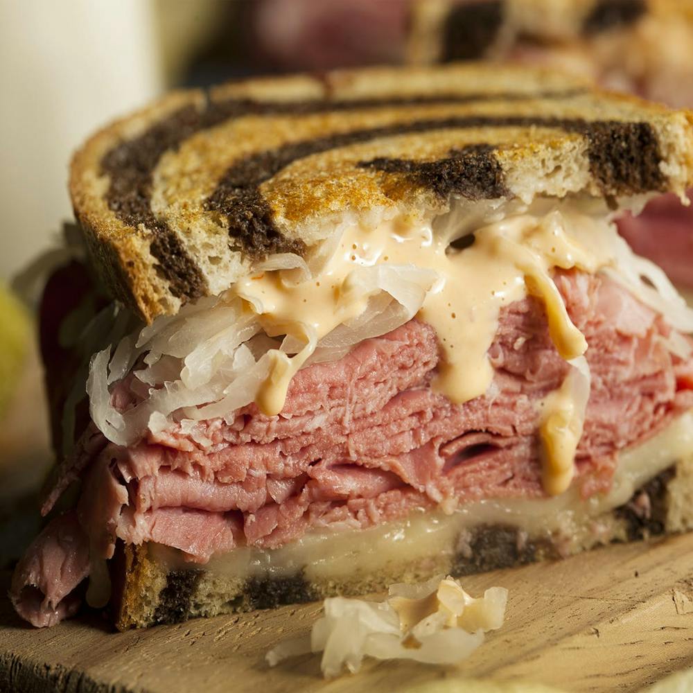 corned-beef-reuben-sandwich-pack.c57a7d4bec1bfd6577cde9c6b1afc003