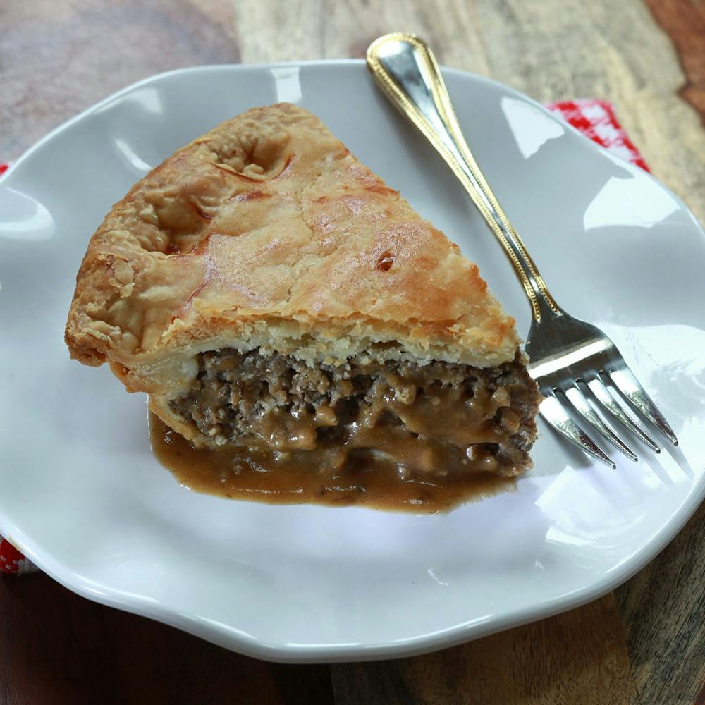 french-meat-pie.5a3fbd839629e32bb1d37c89967de47c