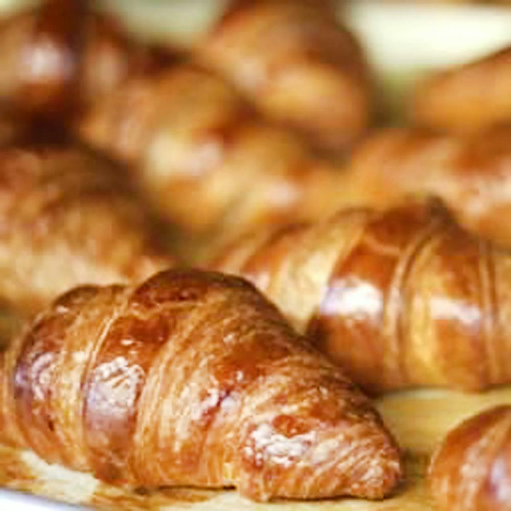 fresh-parisian-croissants-12-pack.0601801eca21da0da094038426cbf40d