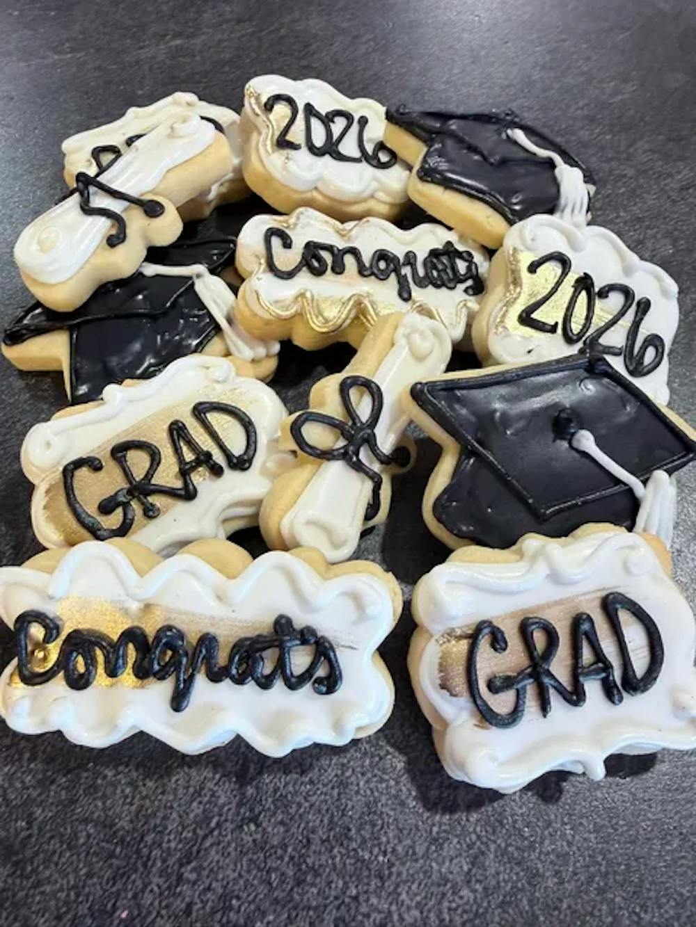 grad_gold_belly3