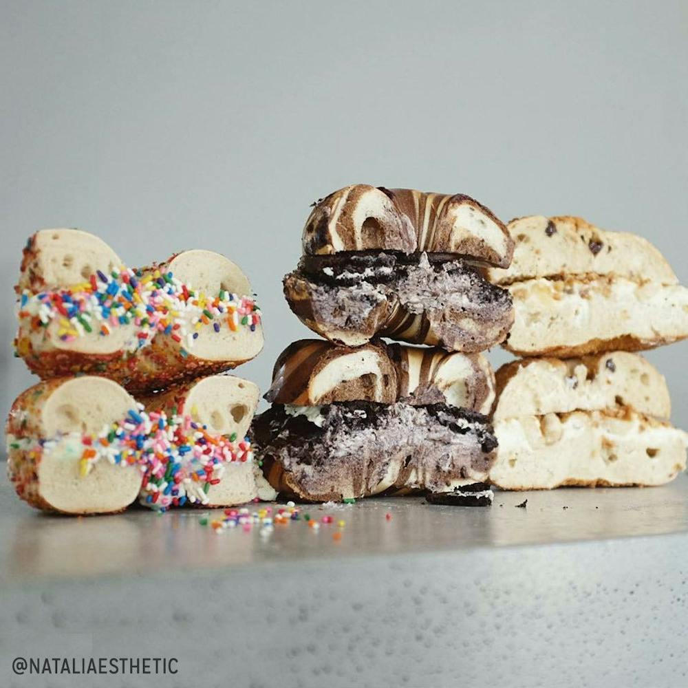 holiday-nook-bagel-package.c8be5c68c626637dd7d8f7d41e3a84ad