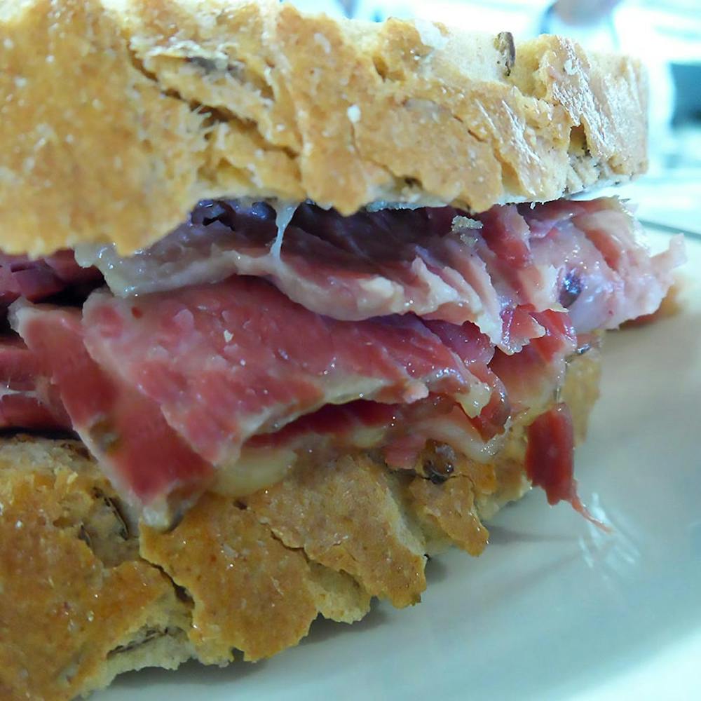 langers-corned-beef-sandwich-kit.aac68266e552899e8b5d3393eb27fc29
