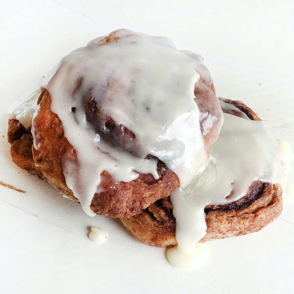 large-sunrise-cinnamon-rolls.51e548ae2209b63becd9ab596b6af2bd