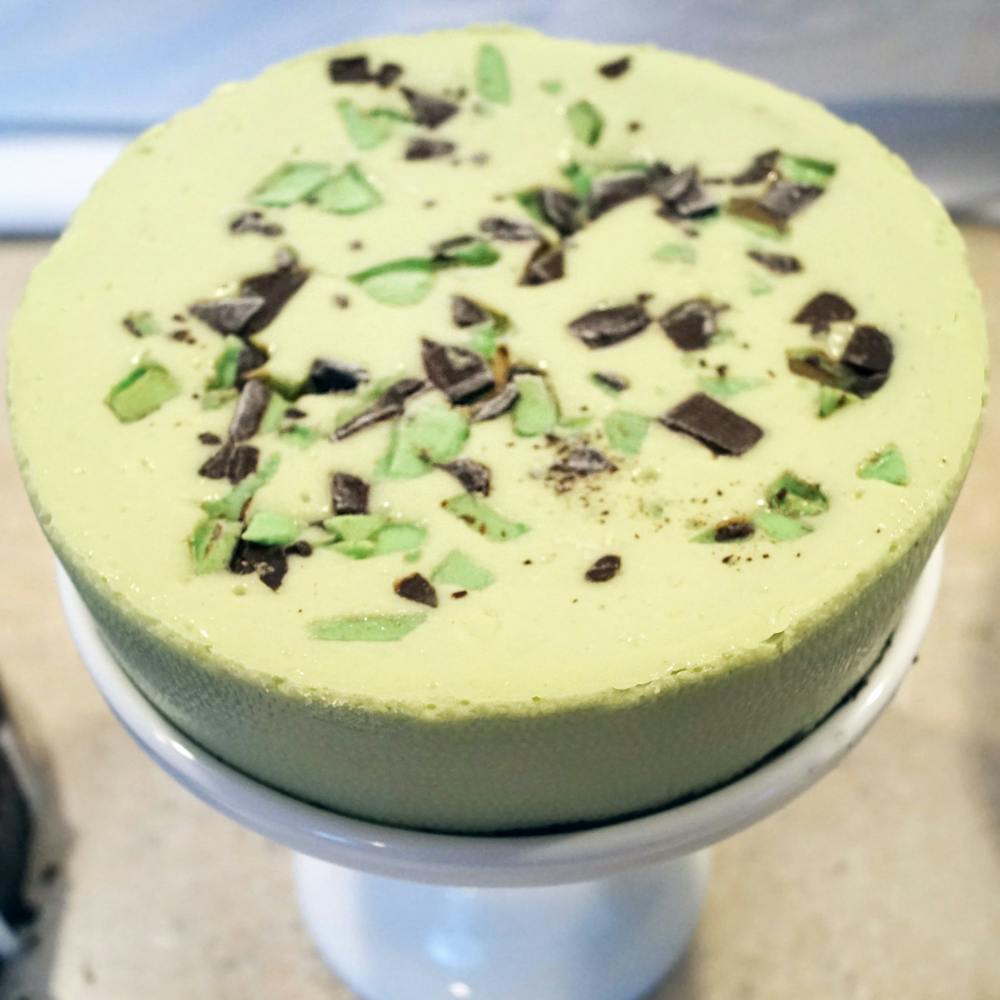 mint-chocolate-cheesecake.06eb4f9b70b95d61499c67c56ea169bd