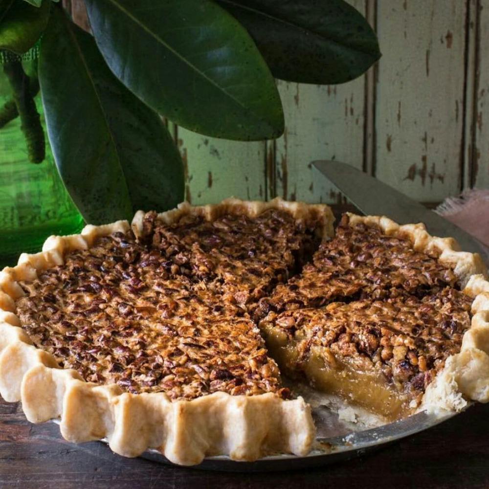 mississippi-pecan-pie.9680290f2fa5c99b6a9acca957bcea2c