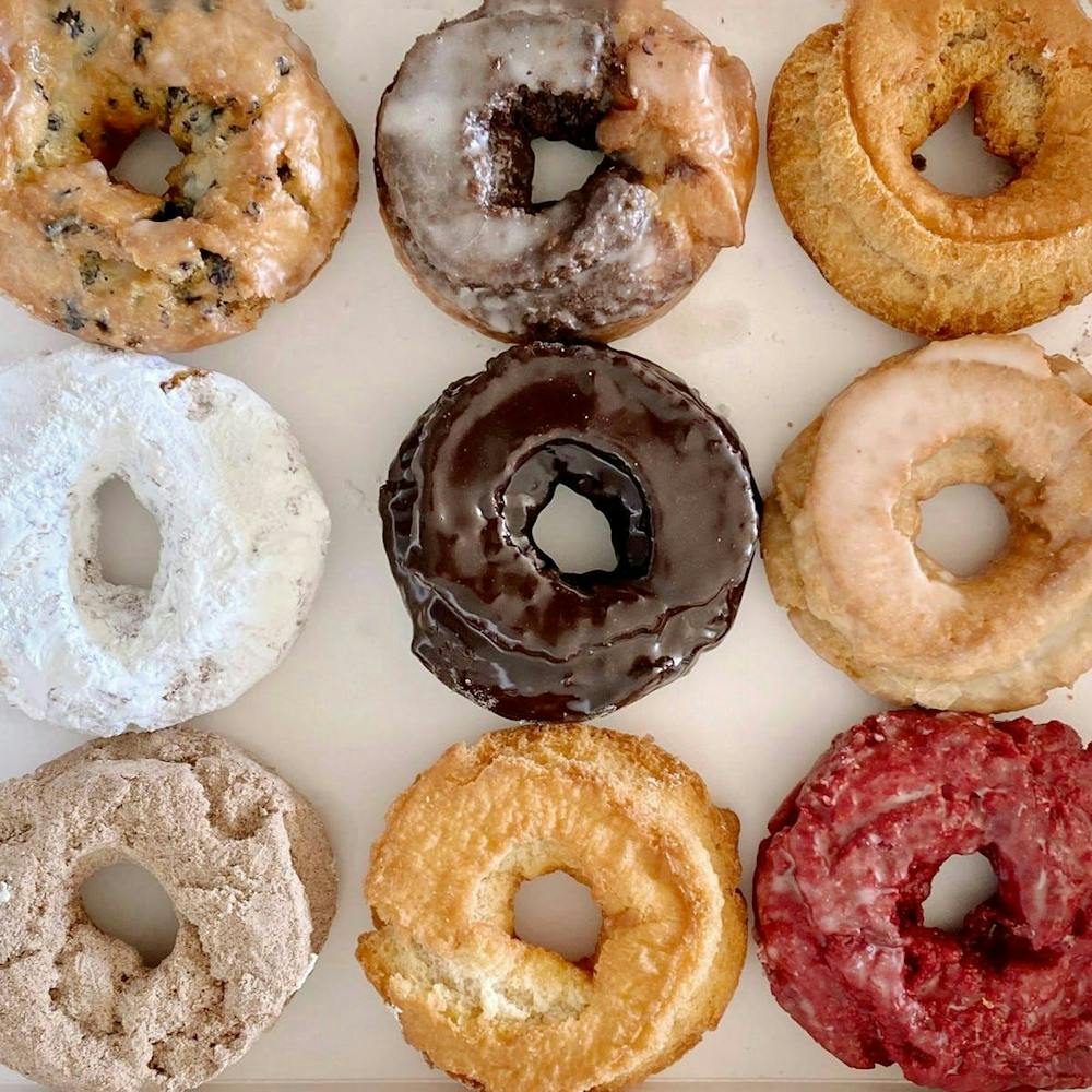 old-fashioned-cake-donuts-12-pack.1190ec486a0195403a9b37055ffd563a