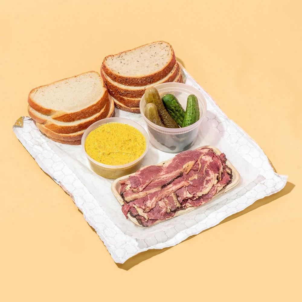 pastrami-queen-sandwich-kit-for-2-4.6b47c0d1487726892736e31f82b3a35b