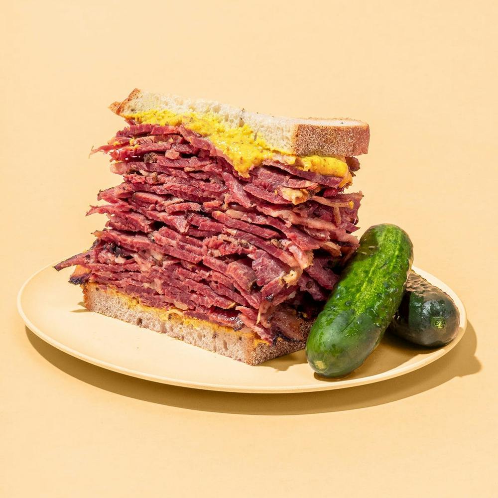 pastrami-queen-sandwich-kit-for-6-8.5954aa3476b5cd2ccce9b6602fecbd3a