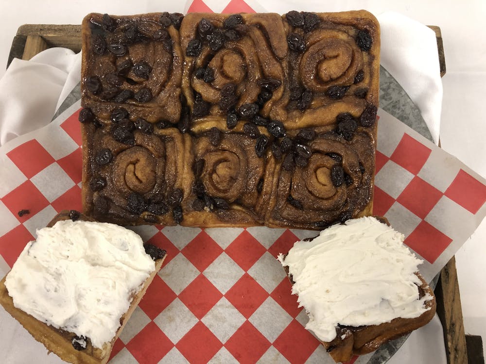 raisin-sticky-buns.e95c6c3c2626d7f00bd61d72c41e95c1
