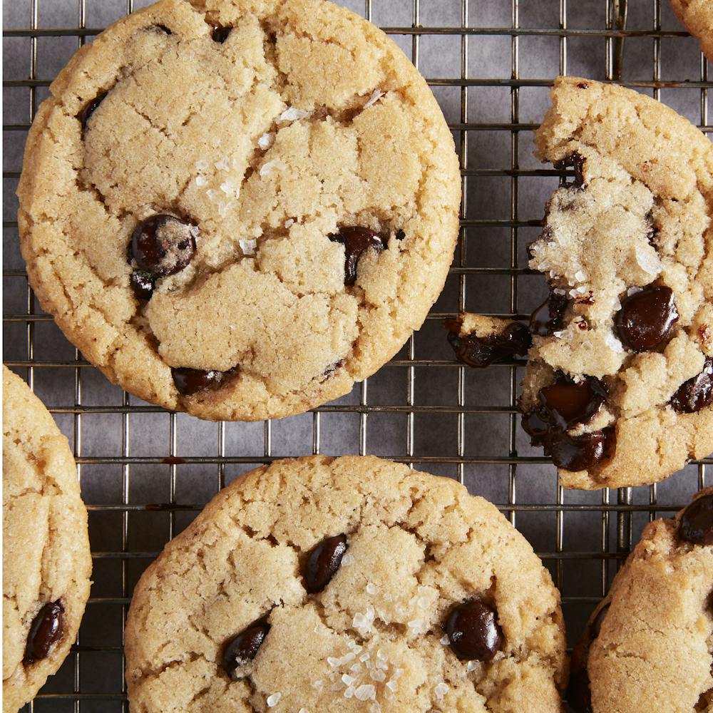 salted-chocolate-chip-cookie-secretly-vegan.84762247aef70f9aaded6d5f60348110