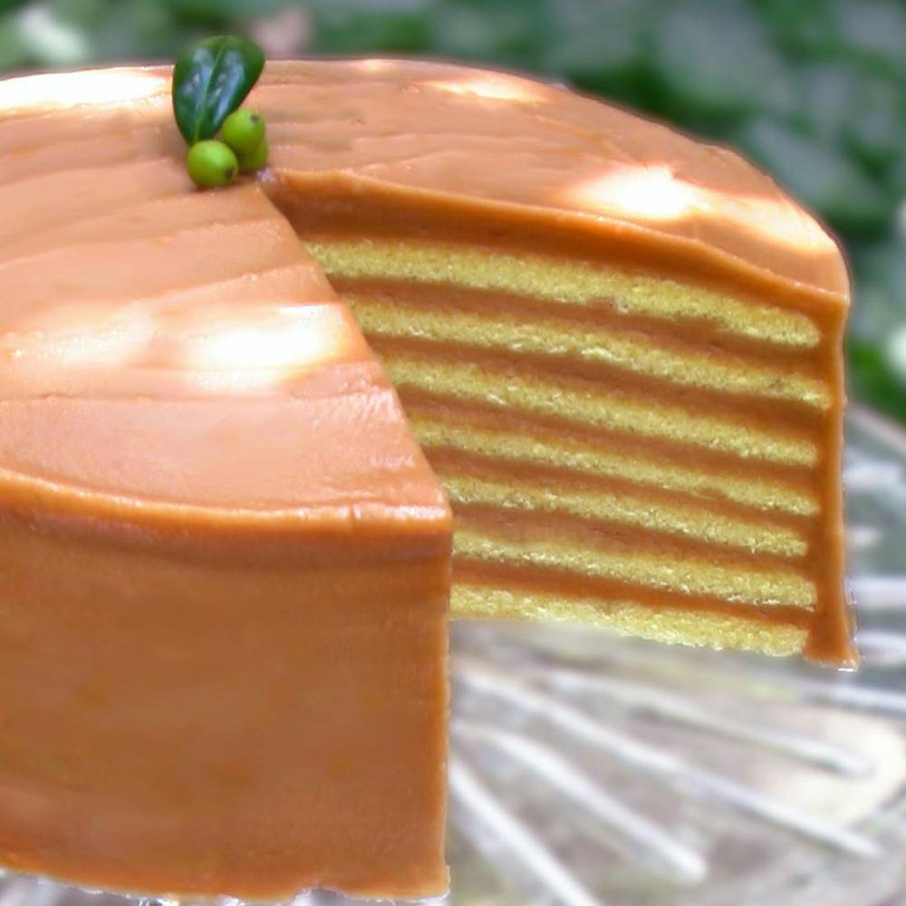 seven-layer-caramel-cake.f0e4578cef40ea5dc2942a95151368a3