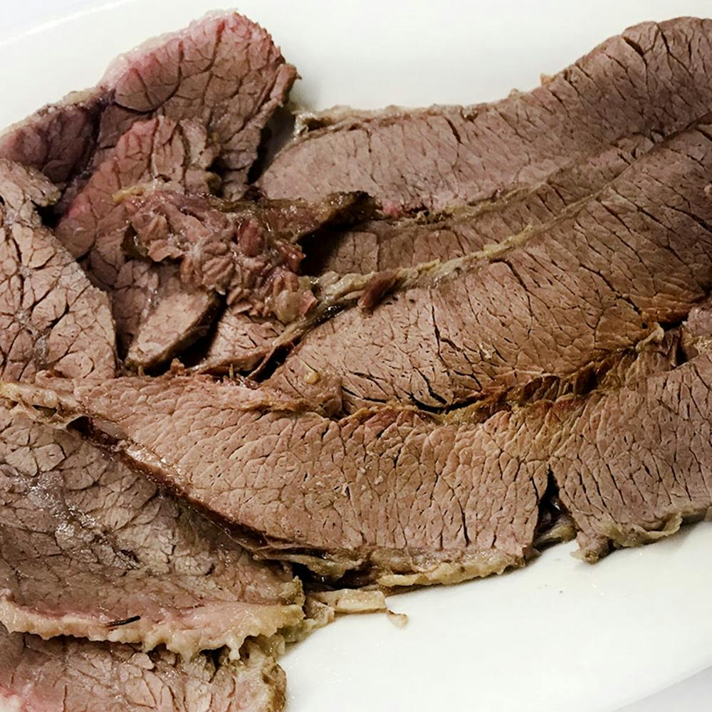 sliced-brisket-by-the-pound.331c11f2f8310940ef9ffe2f0b800981