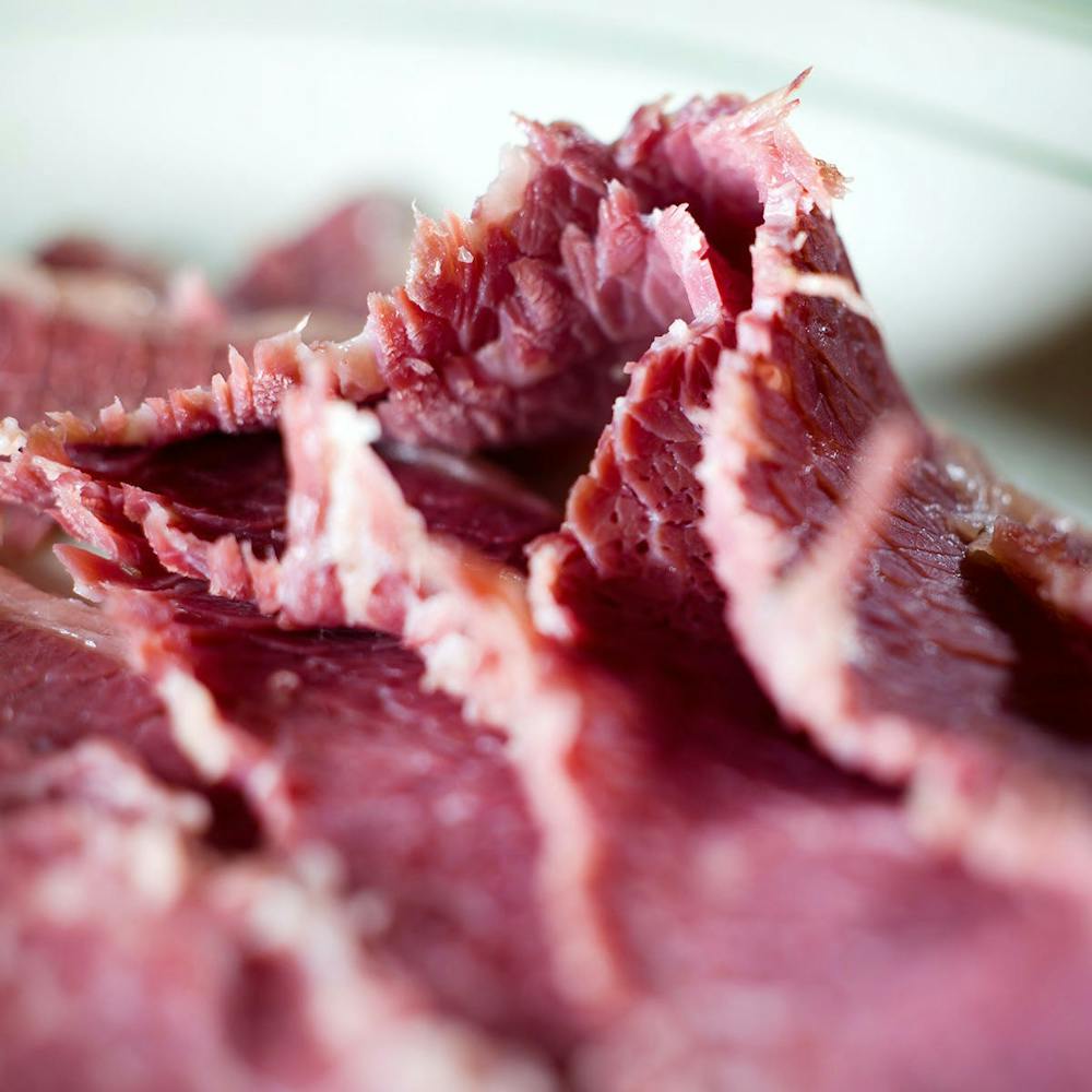 sliced-corned-beef.a7025b92965e931e680fc54c5d653f4c