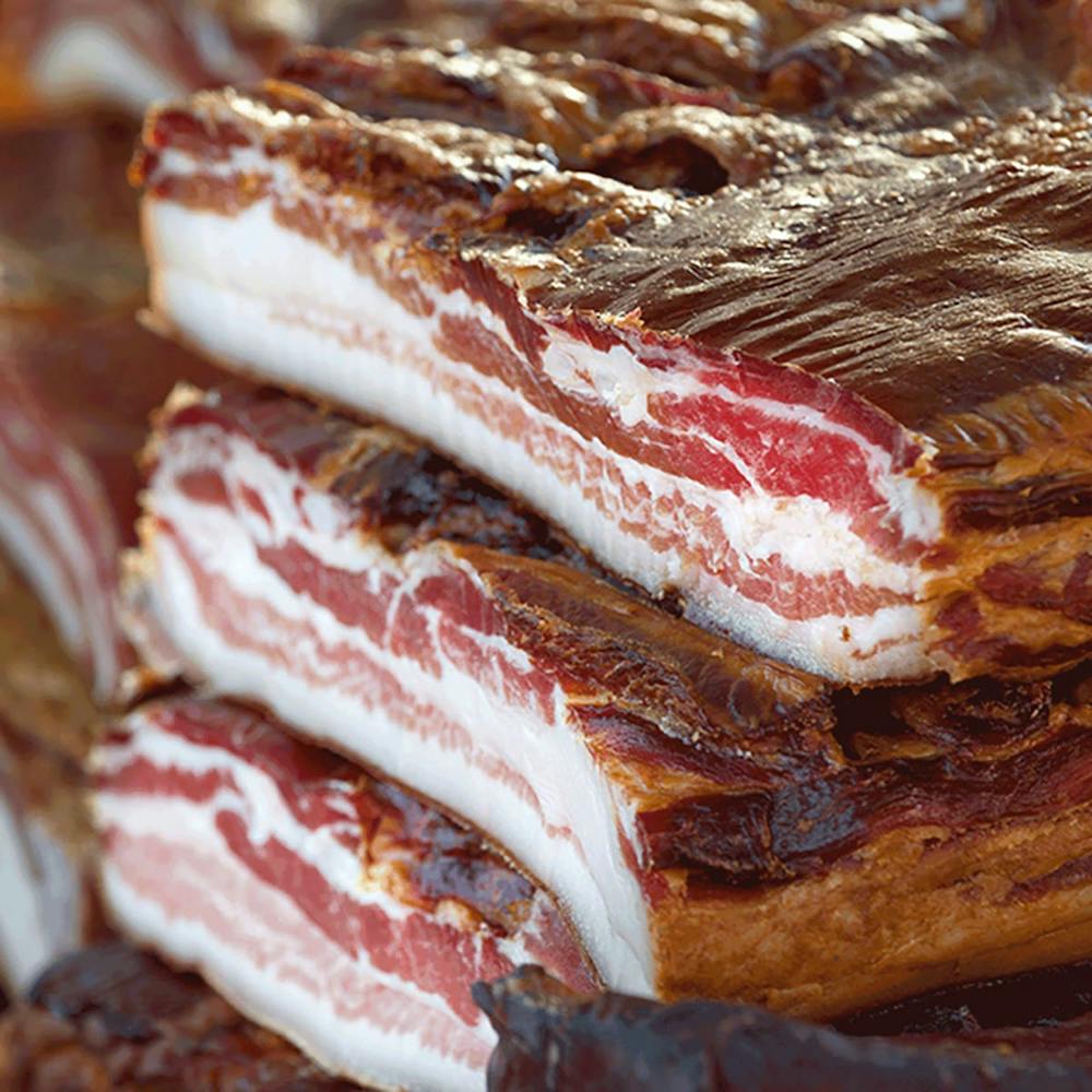 small-batch-artisan-slab-bacon.6b5f4ef72728323d854b35e6413226e6