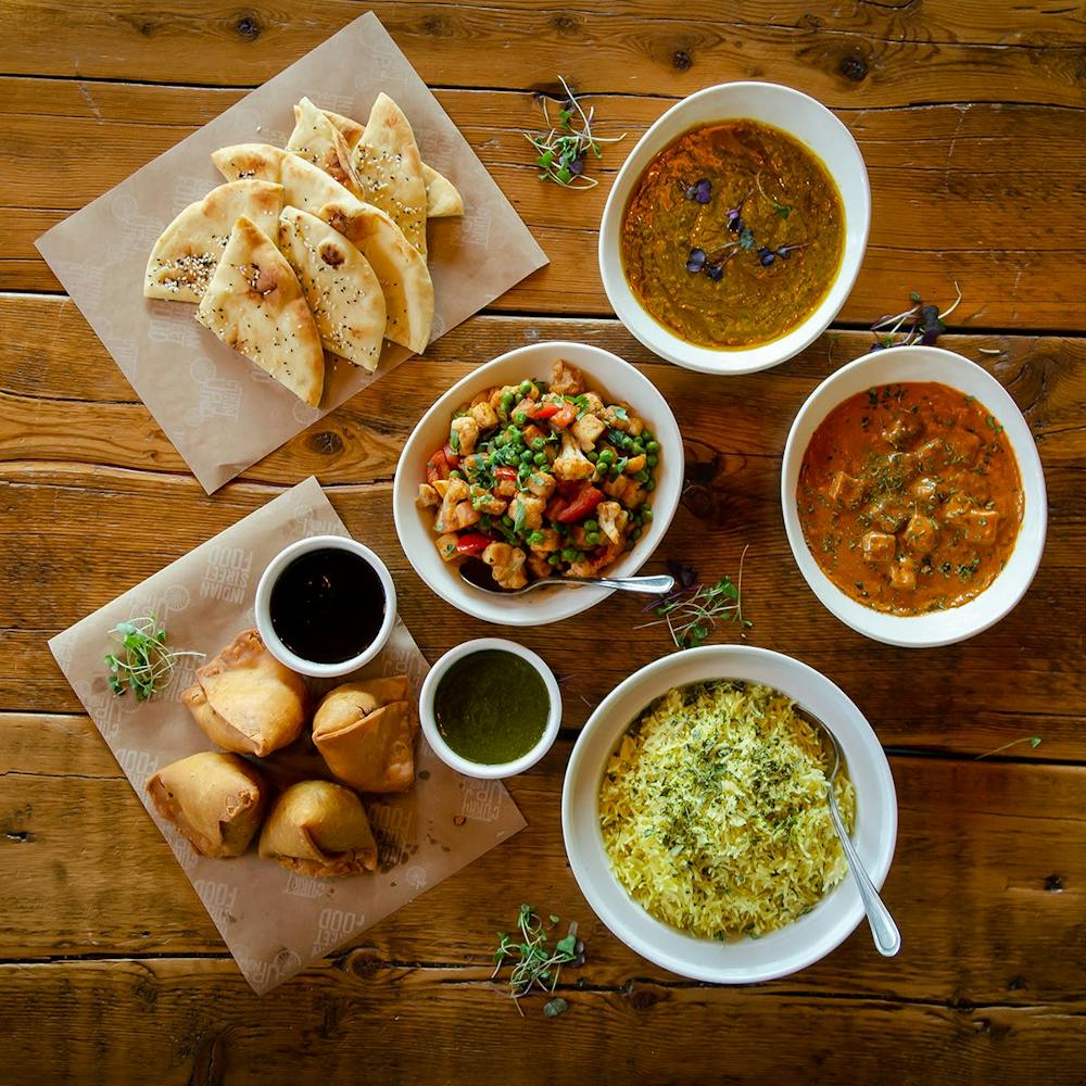 the-american-punjabi-family-meal-for-4.4bb65cc9dfc9feff72658e7035515d76