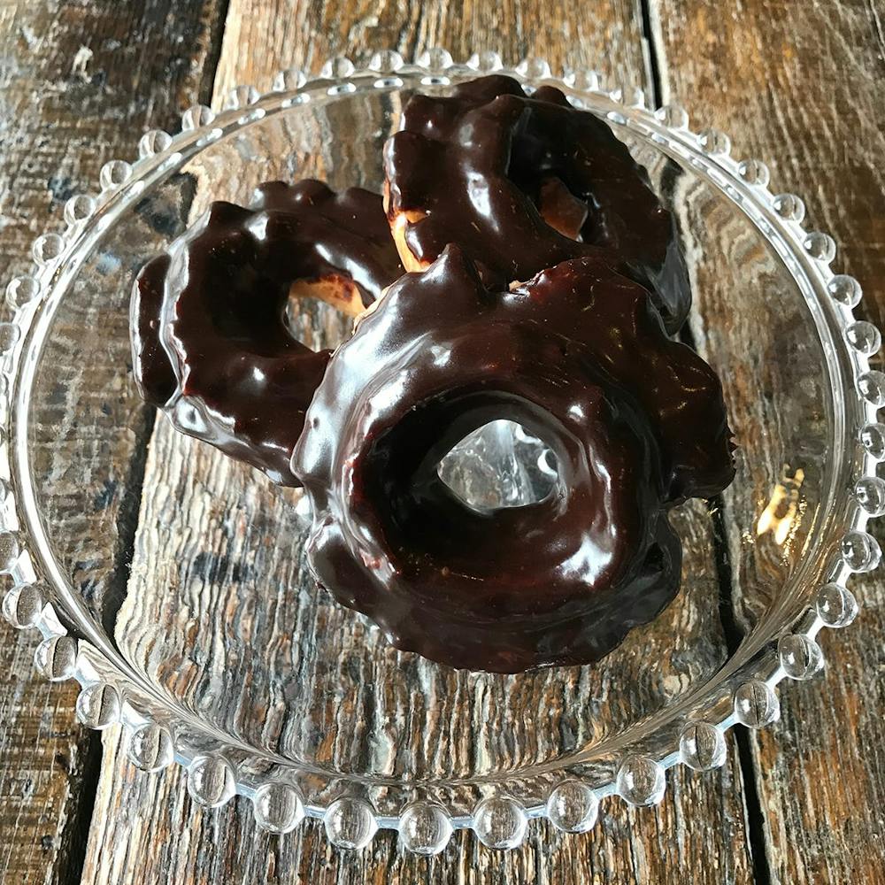 valrhona-chocolate-iced-donuts-12-pack.cb1734266a674273f9e0ba7f79ae5491
